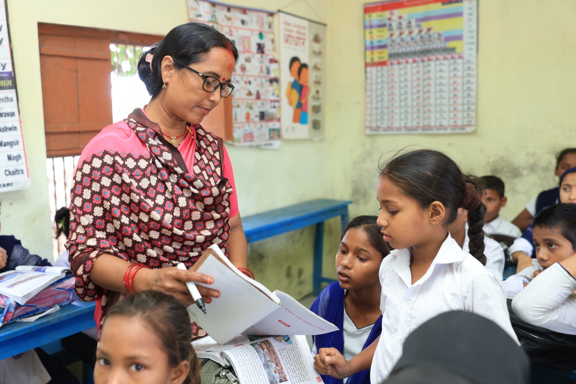 Early grade teacher Bibha Kumari Yadav at the Shree Janata Rashtriya Primary School in Bode Barsain Municipality in Saptari District in Nepal's southern plains. Credit: UNICEF/UNI448479/Laxmi-Prasad-Ngakhusi